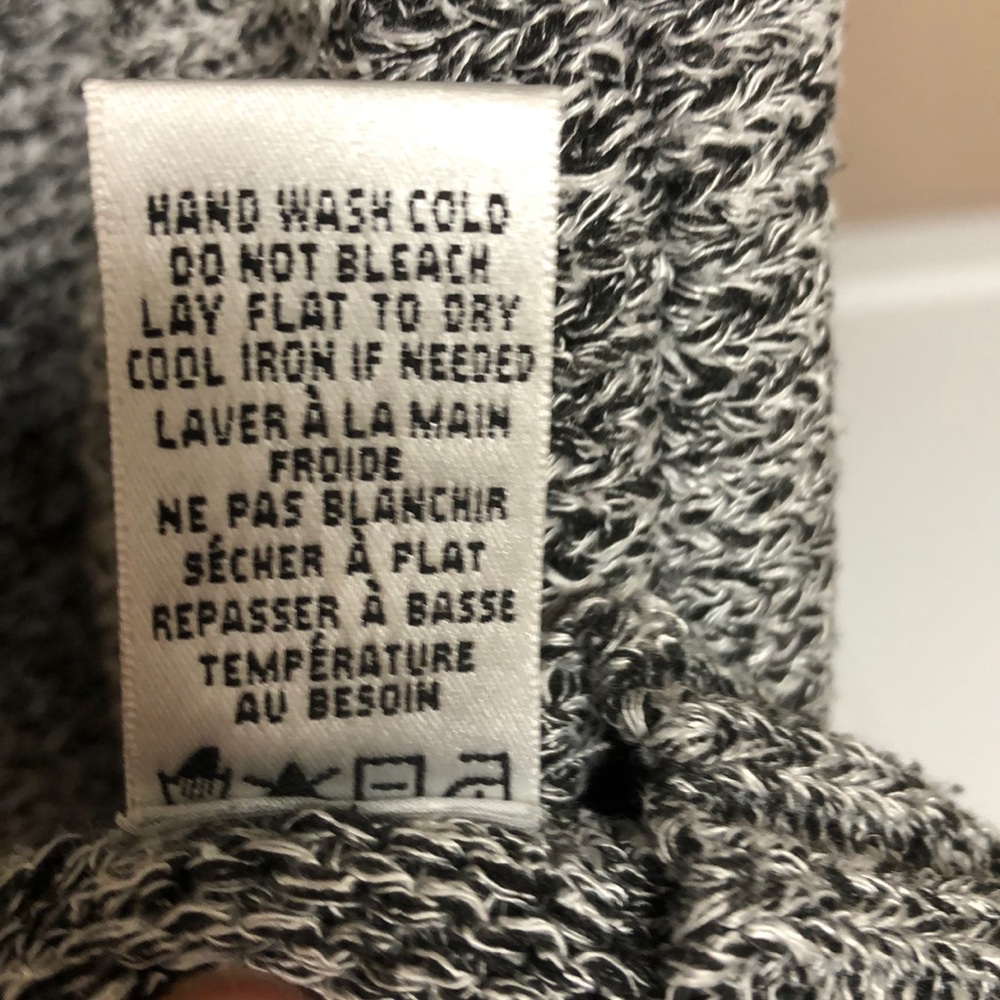 Sweater - Picture 9 of 9